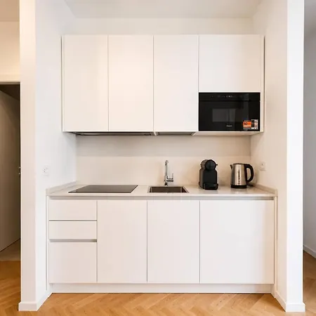 Apartment Piazza Dante Luxury - Design & View Of The Center *